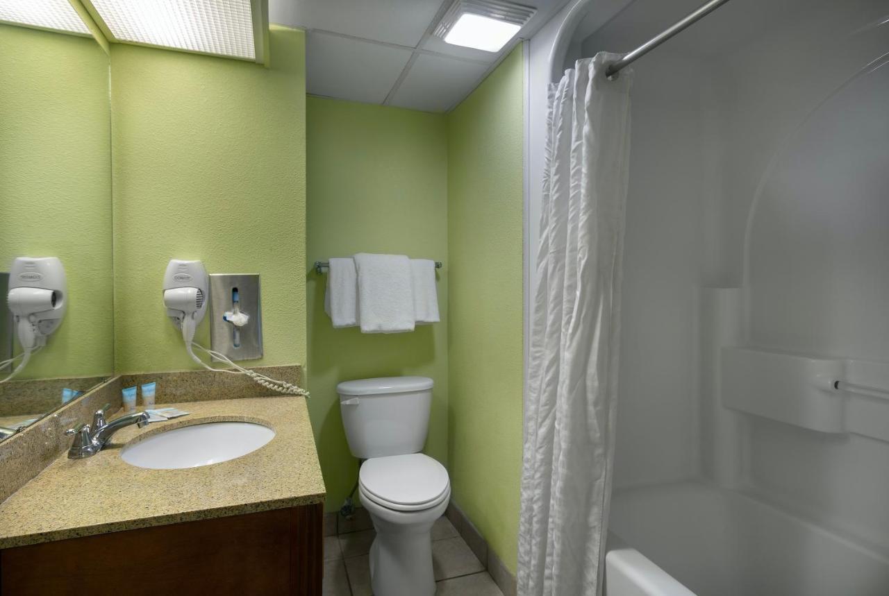 Monterey Bay Suites Миртл-Бич Экстерьер фото